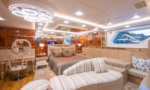 MY072-–-MEGA-YACHT-26